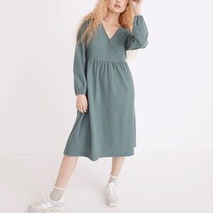 Madewell Long-Sleeve V-Neck Crossover Oversized Midi Dress Faded Shale Size XXS
